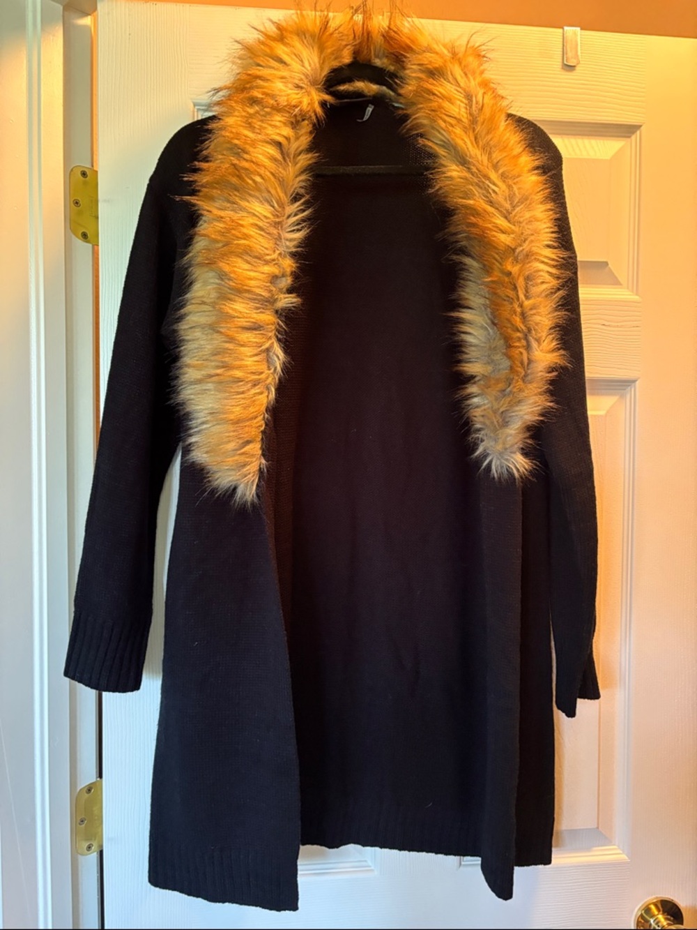VICI Black Women's Open Front Sweater Cardigan with Faux Fur Trim